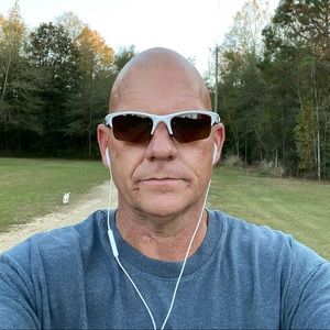 Meet your Posher, Randall